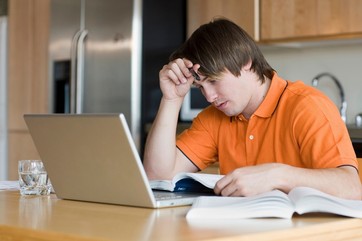 How to Write a Persuasive Argument Essay at SolidEssay.com